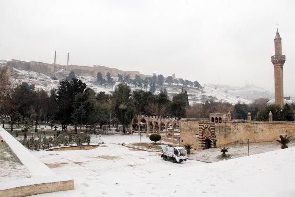 Şanlıurfada 21/01/2022 Cuma günü eğitim öğretime ara