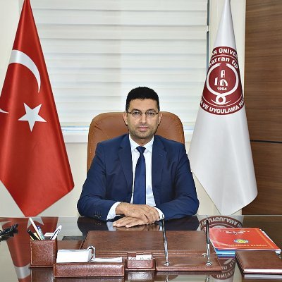 Başhekim Güzelçiçek başta mesai arkadaşlarım olmak üzere kıymetli meslektaşlarımın tıp bayramını tebrik